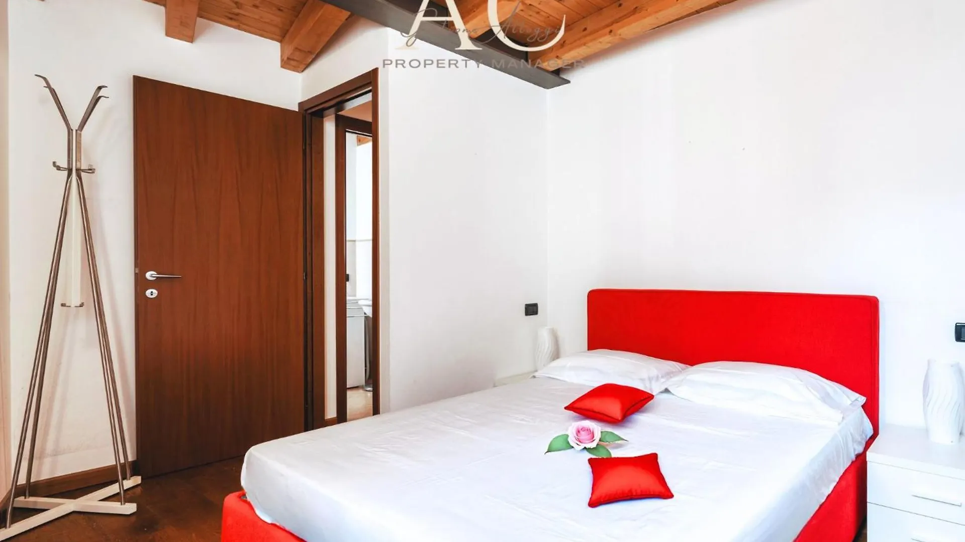 Il Campanile Apartment Temu Italy